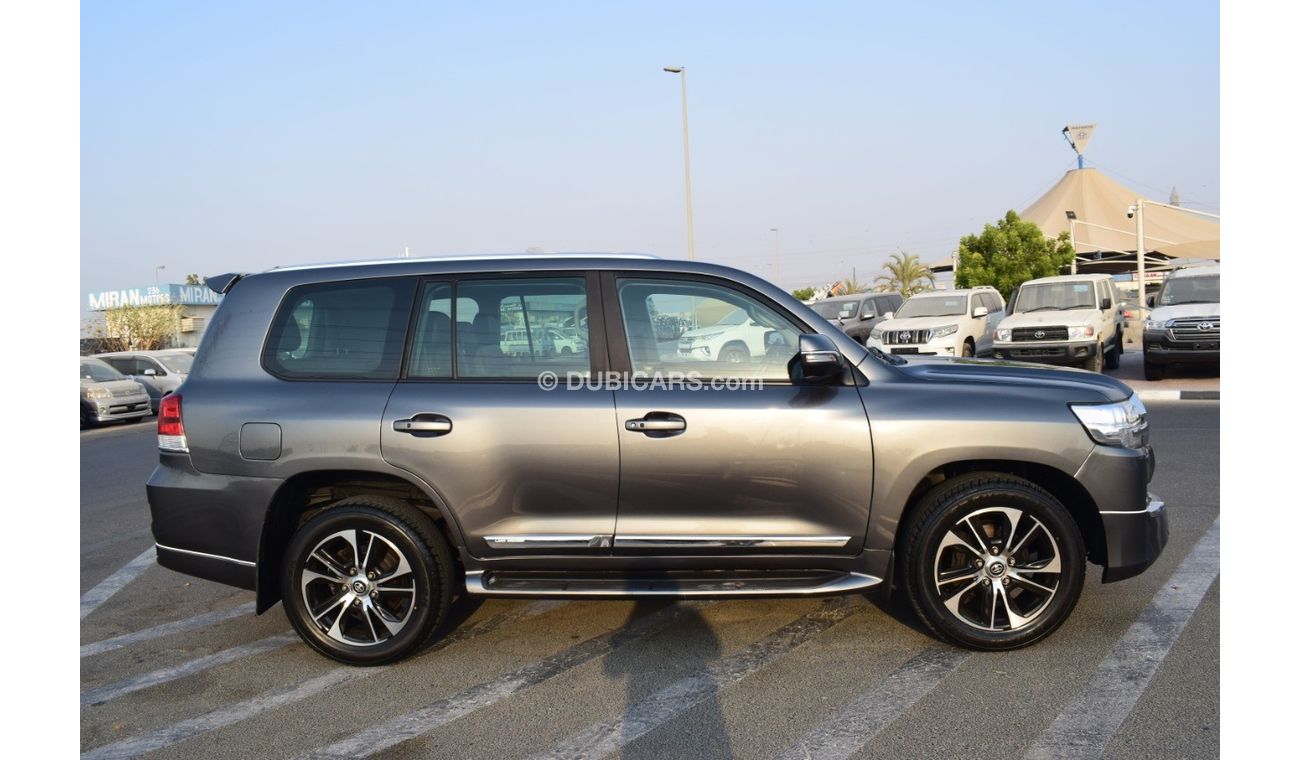 Toyota Land Cruiser Toyota Landcruiser Sahara RHD Diesel engine model  2015