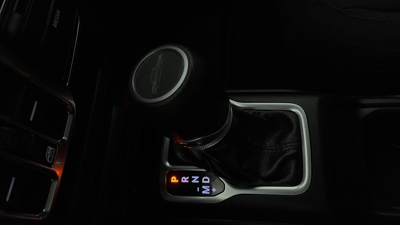 جيب جلادياتور SPORT 3.6 | بدون دفعة مقدمة | اختبار القيادة في المنزل