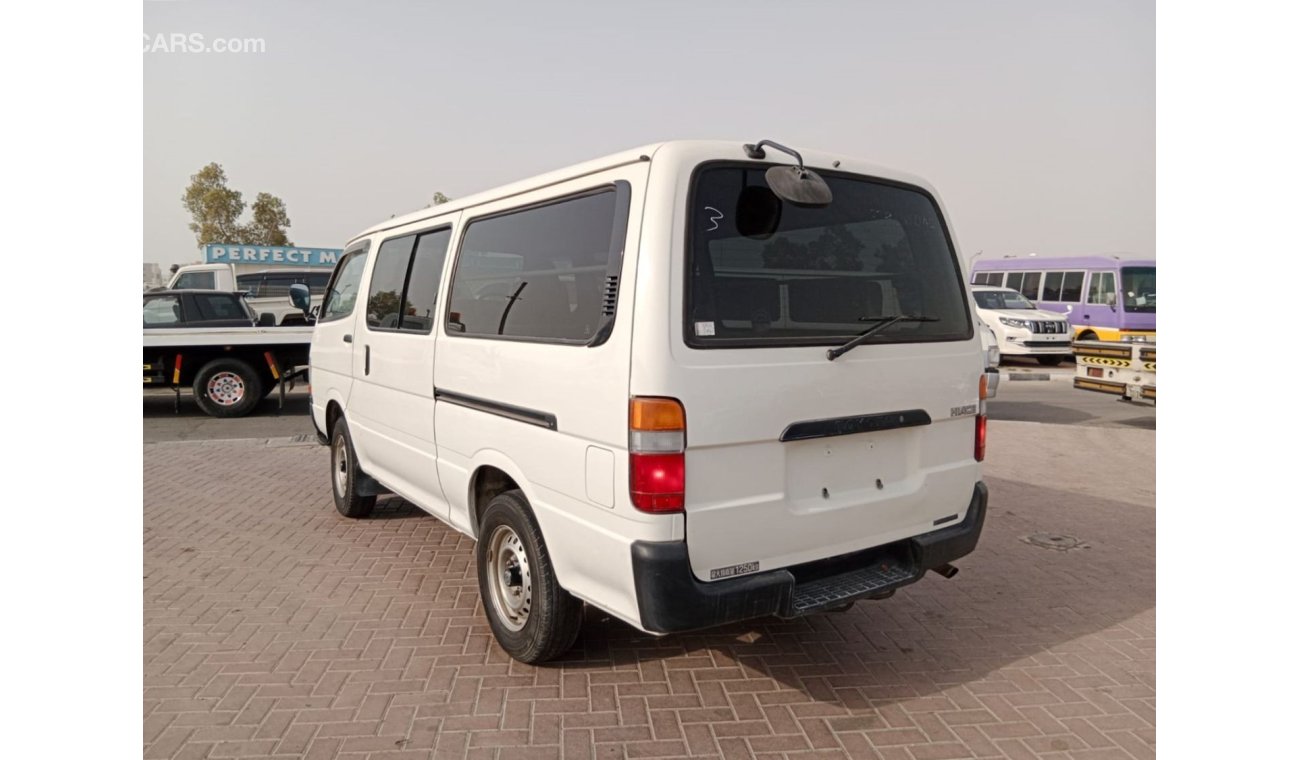 تويوتا هاياس TOYOTA HIACE VAN RIGHT HAND DRIVE (PM1480)