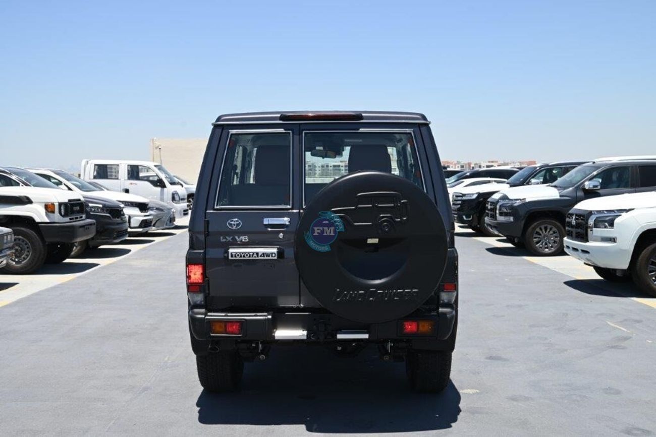 تويوتا لاند كروزر 70 71 4.0L Petrol AT (Full Option)