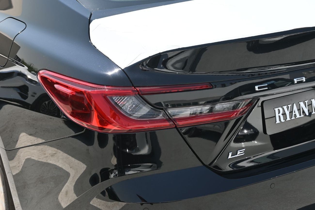 Toyota Camry LE HEV Toyota Camry LE 2.5L Hybrid, Model 2025, Color Black