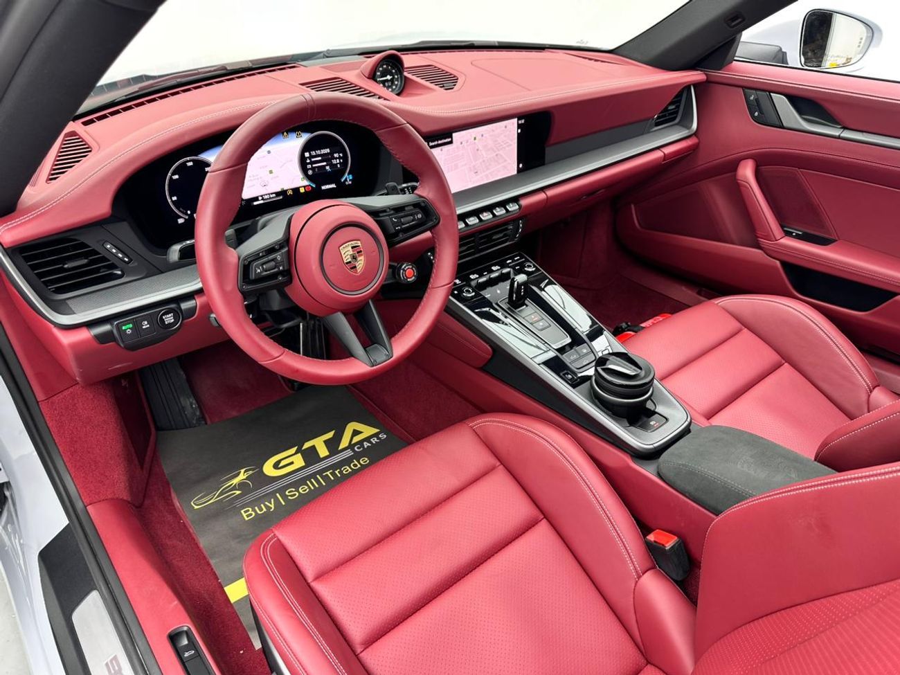 Porsche 911 Carrera 3.0L (444 HP) Coupe 2025 Porsche 911 Carrera, May/2027 Porsche Warranty, Excellent Condition