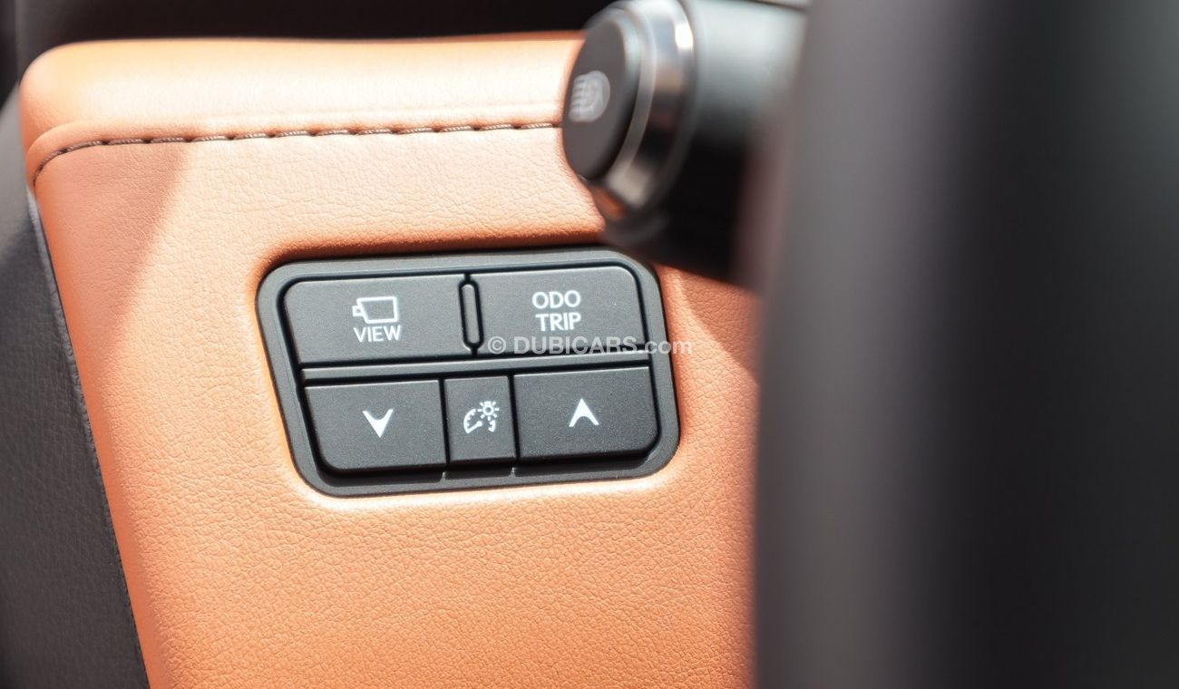 Lexus LX 600 LEXUS LX 600 - VIP - 2022 - GREEN COLOR