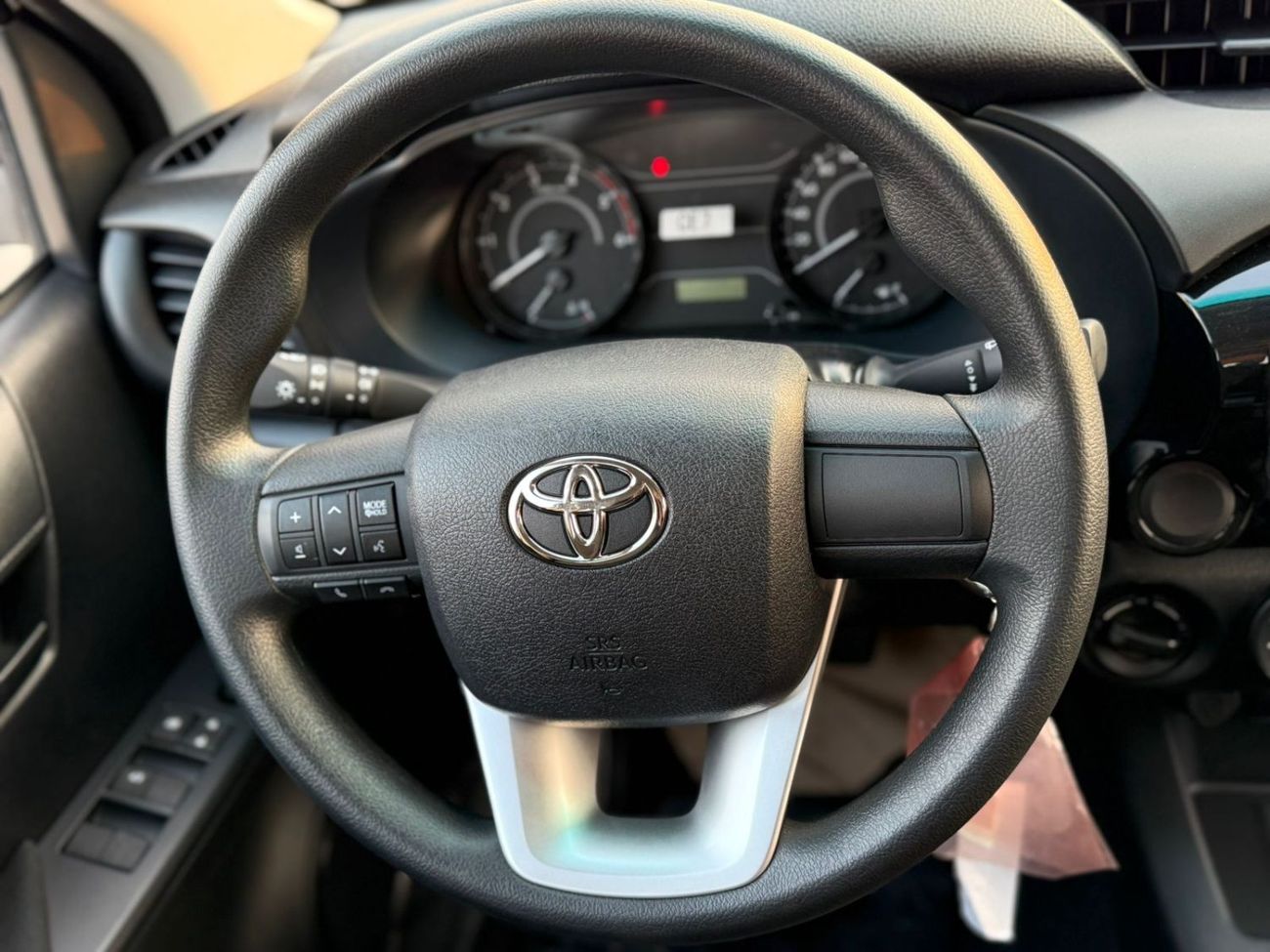 Toyota Hilux HILUX 2.4L DIESEL M/T 4X4 D/C POWER WINDOWS 2025 MODEL