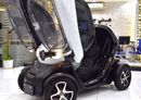 Renault Twizy EXCELLENT DEAL for our Renault Twizy ( 2019 Model ) in White / Black Color Korean Specs