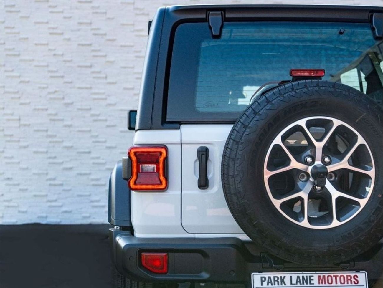 جيب رانجلر Unlimited Sport S 2.0L A/T