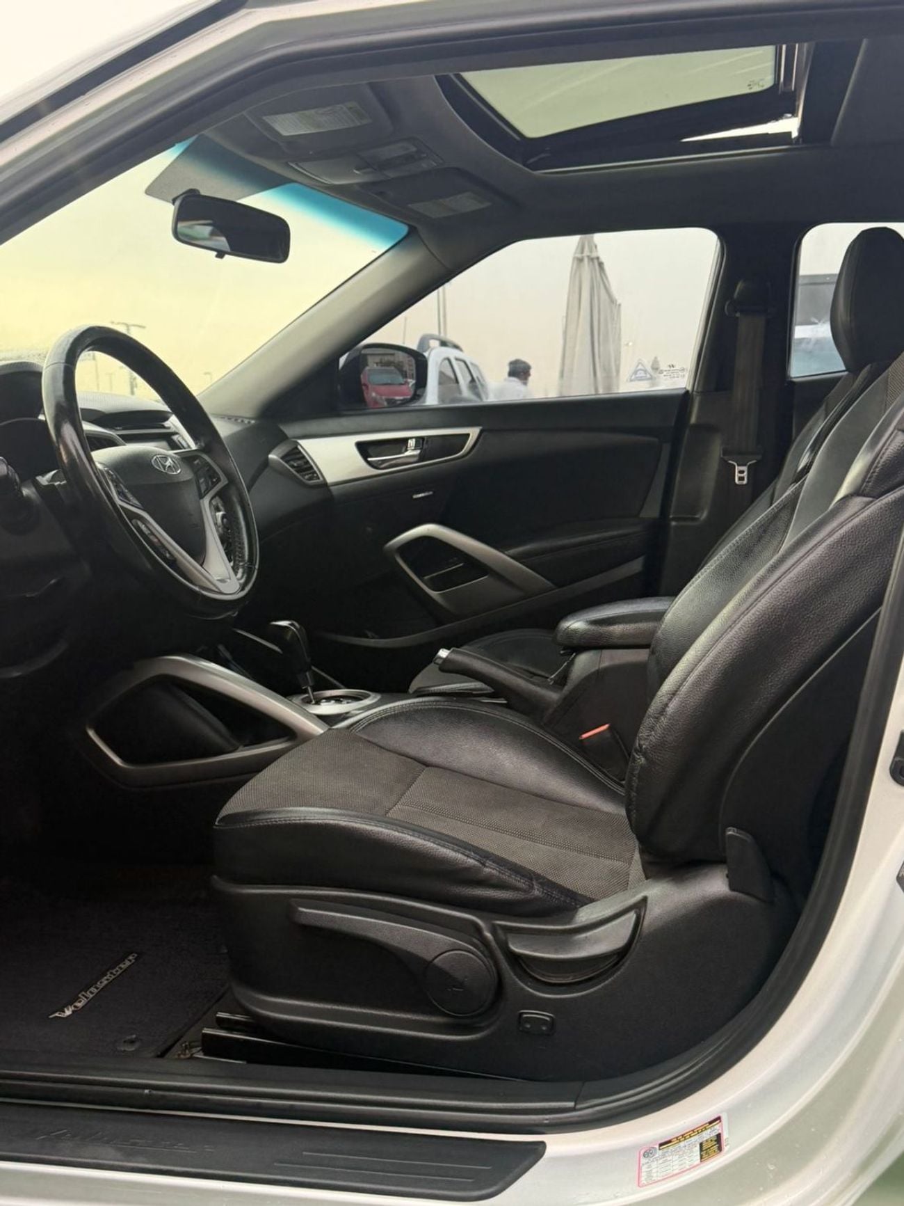 هيونداي فيلوستر فل بانوراما رقم 1 وارد