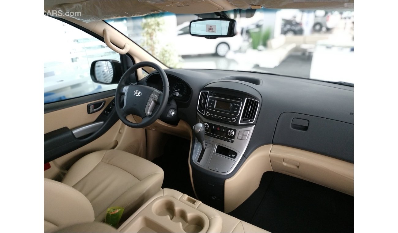 Hyundai H-1 HYUNDAI H1 9 SEATS 2019 MODEL