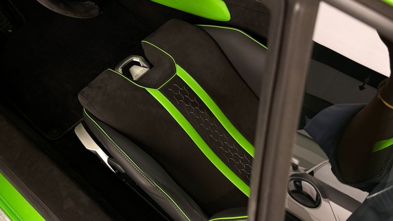 Lamborghini Huracan Lamborghini Huracán Tecnica LP640-2 2024 - Verde Mantis