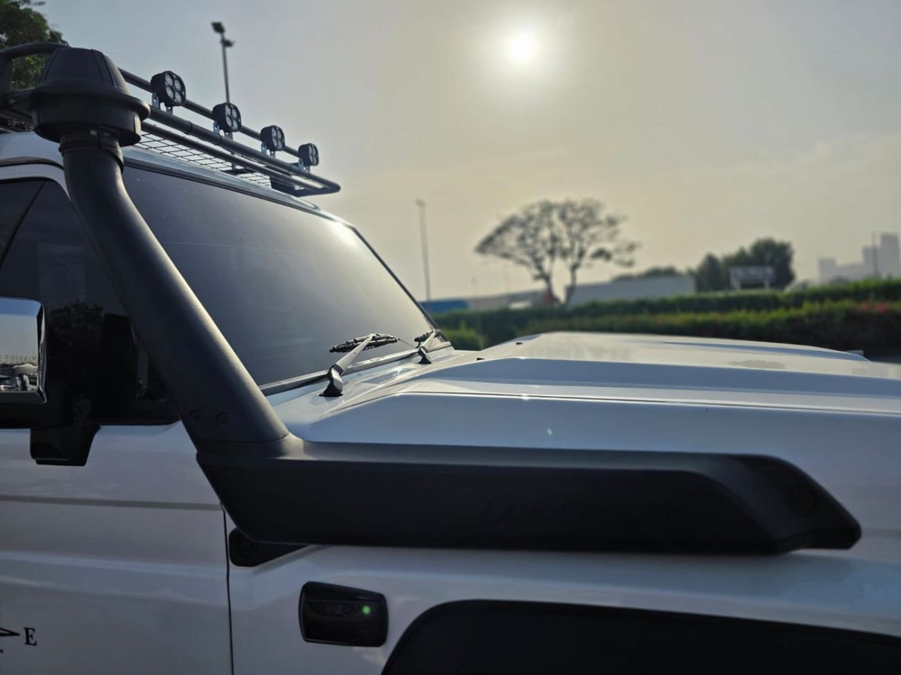 تويوتا لاند كروزر بيك آب -