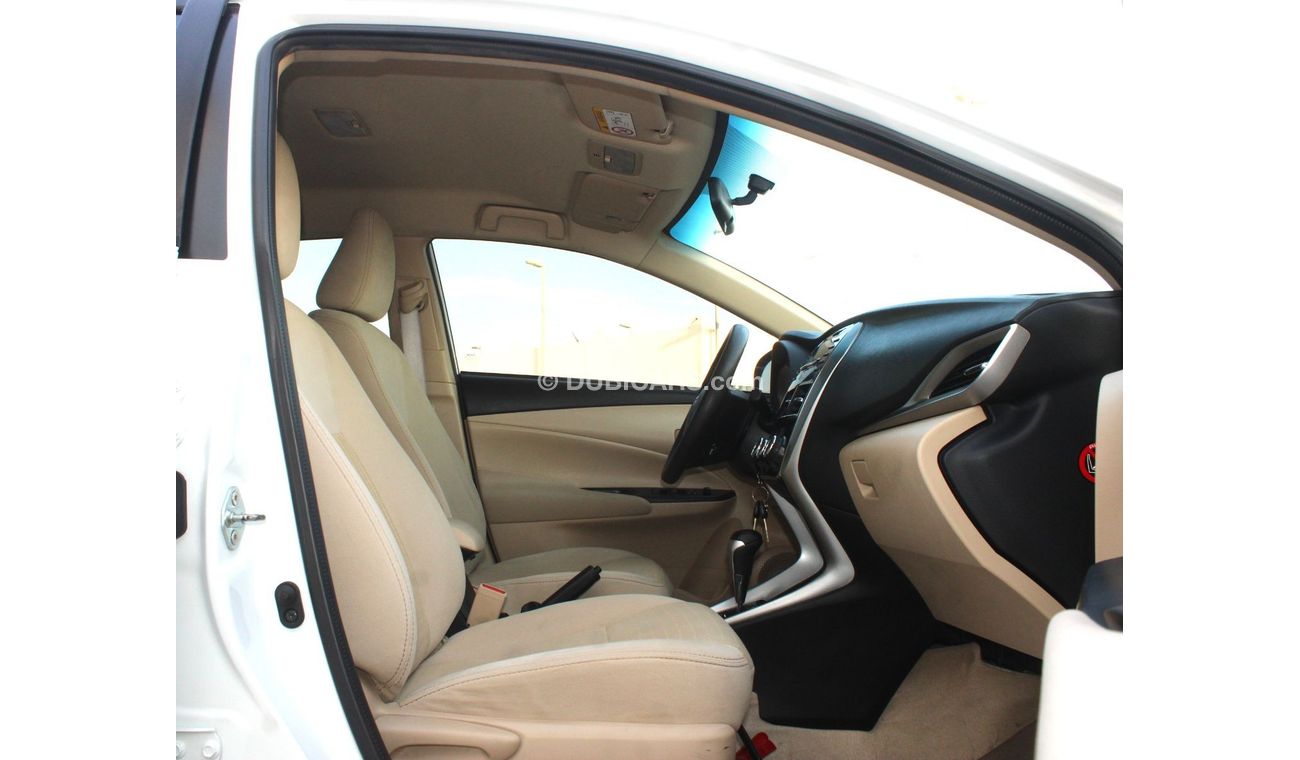 تويوتا يارس تويوتا ياريس 2020 خليجي بحاله ممتازة