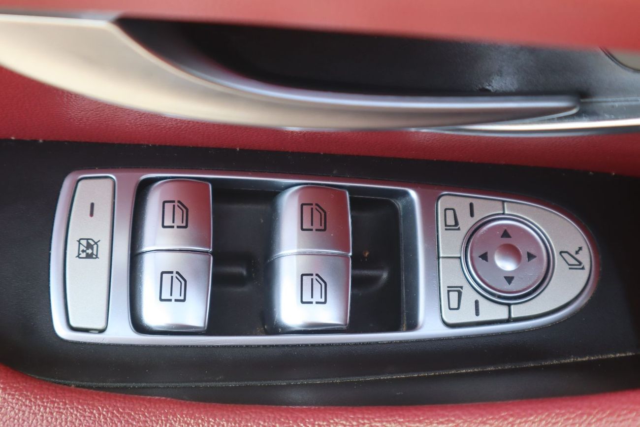 Mercedes-Benz E300 AMERICAN IMPORT