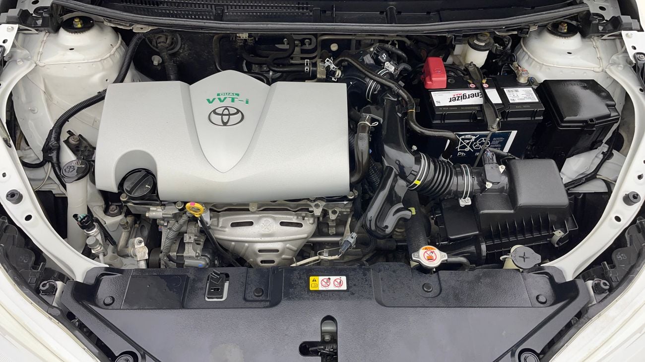 تويوتا يارس SE 1.5 | بدون دفعة مقدمة | اختبار القيادة في المنزل