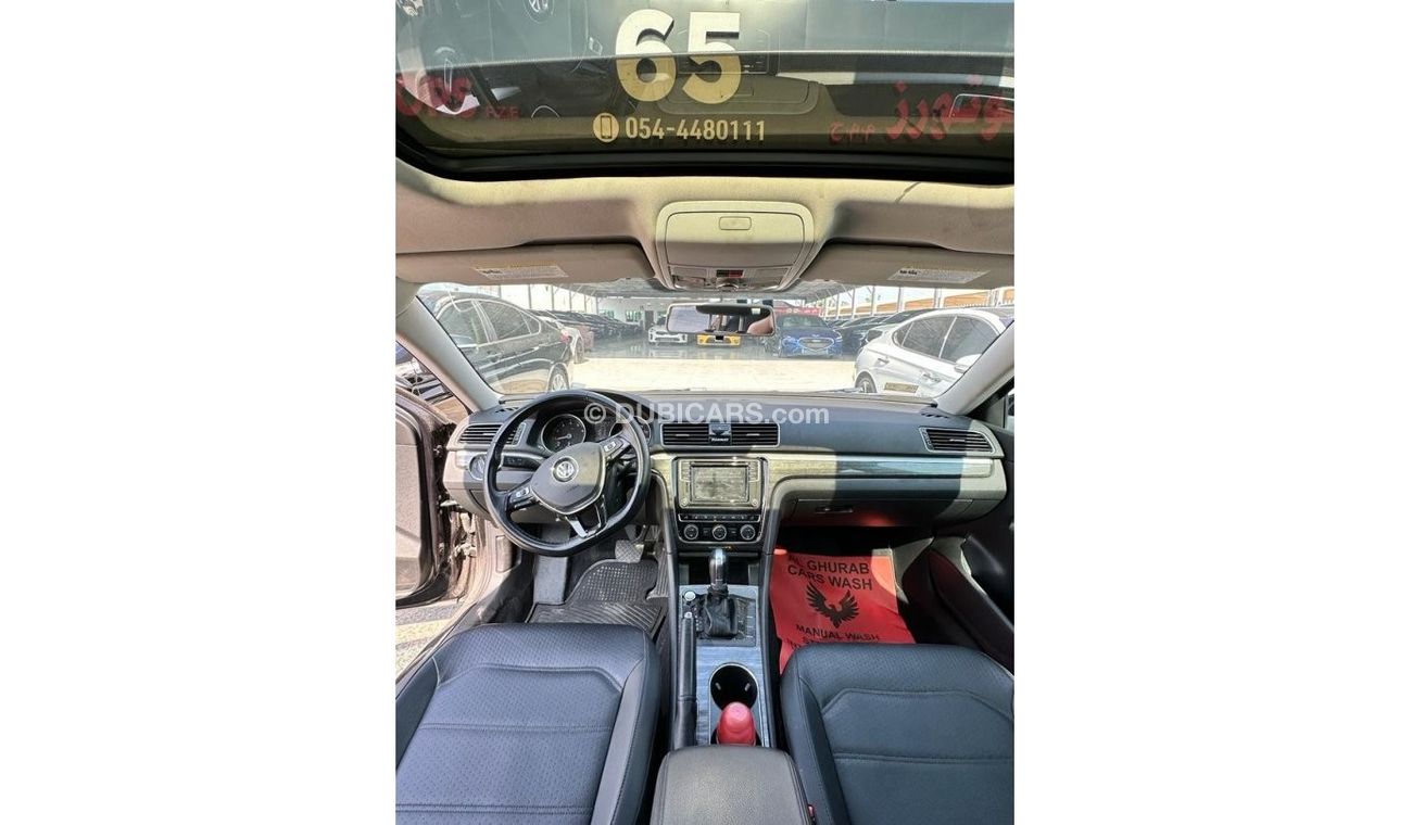 Volkswagen Passat SE