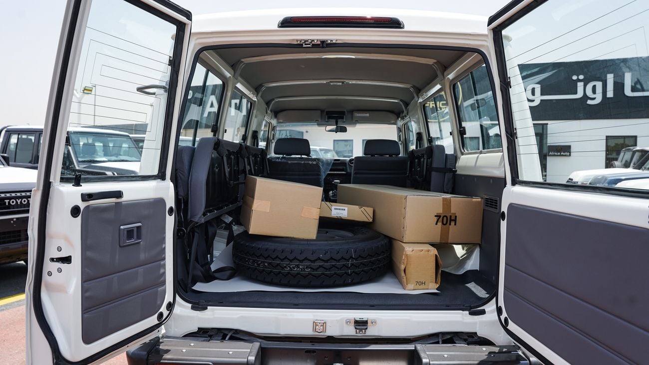 Toyota Land Cruiser 70