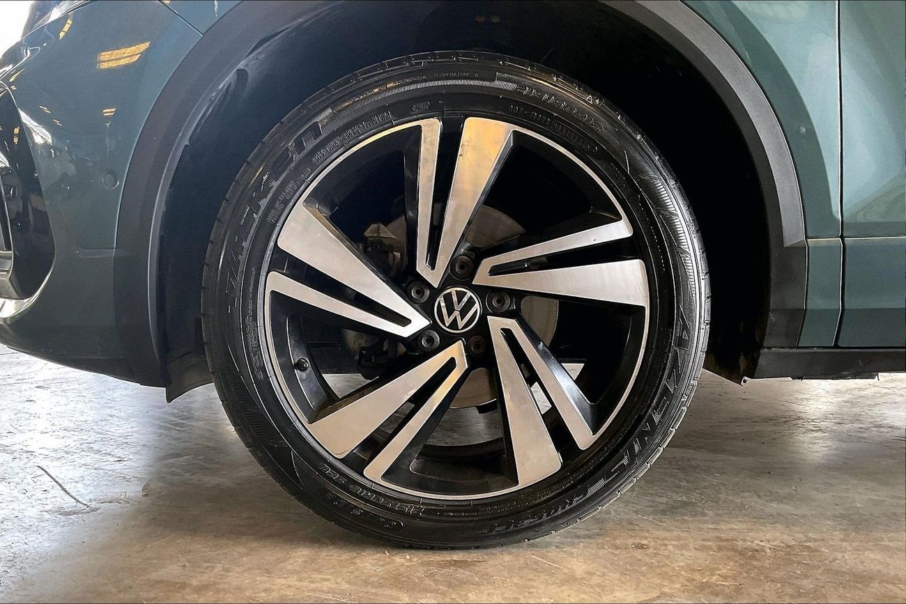 فولكس واجن T ROC R-Line | شامل الضمان | 0 ﺪﻔﻋﺓ ﺃﻮﻟﻯ