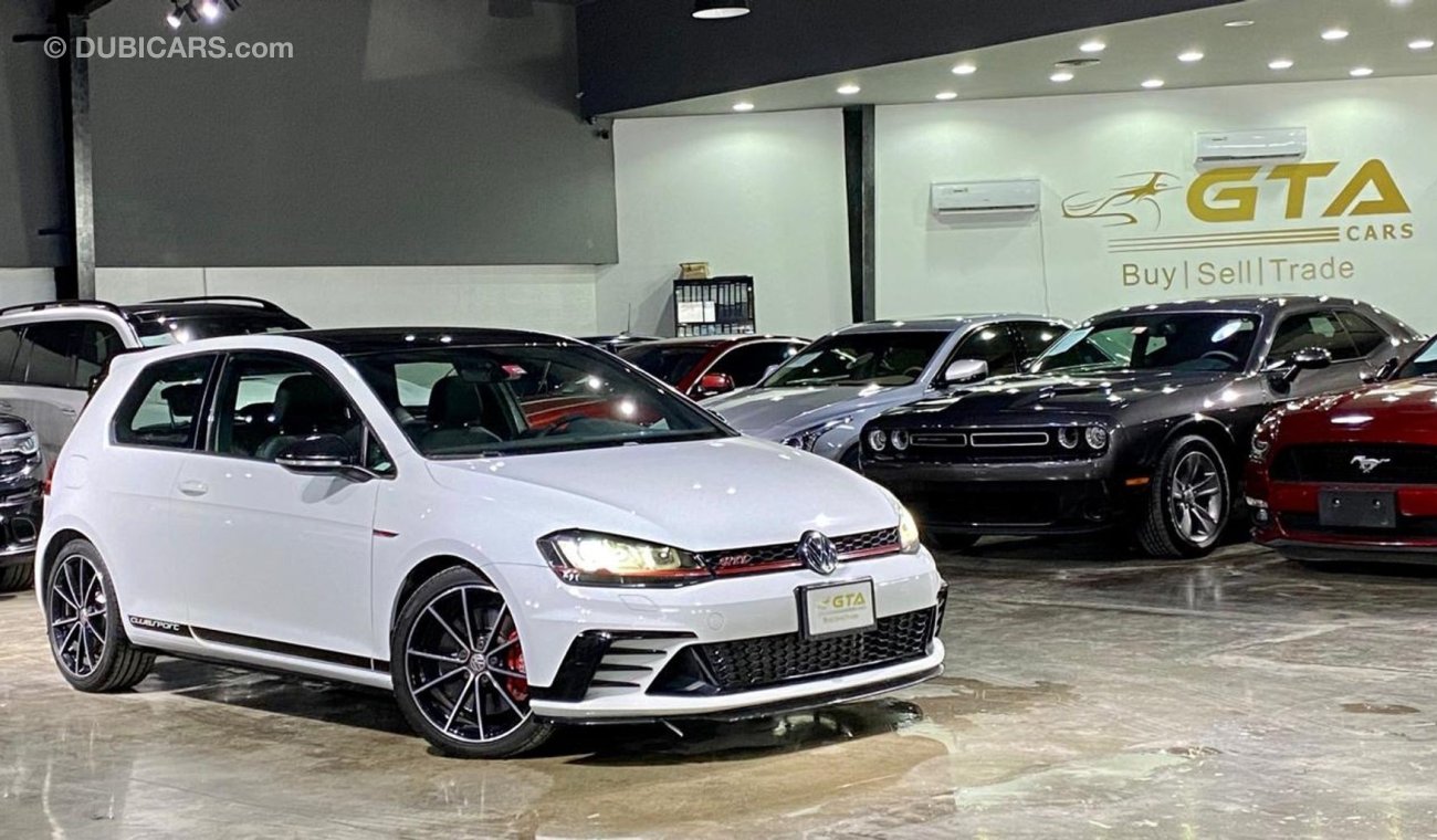 فولكس واجن جولف 2017 GTI CLUBSPORT 2 door very unique dealer warranty and service history