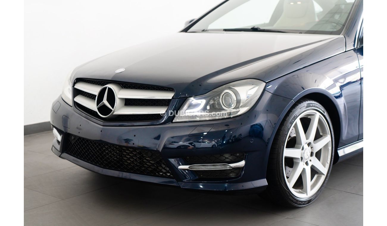 Mercedes-Benz C 250 Std 2015 Mercedes-Benz C250