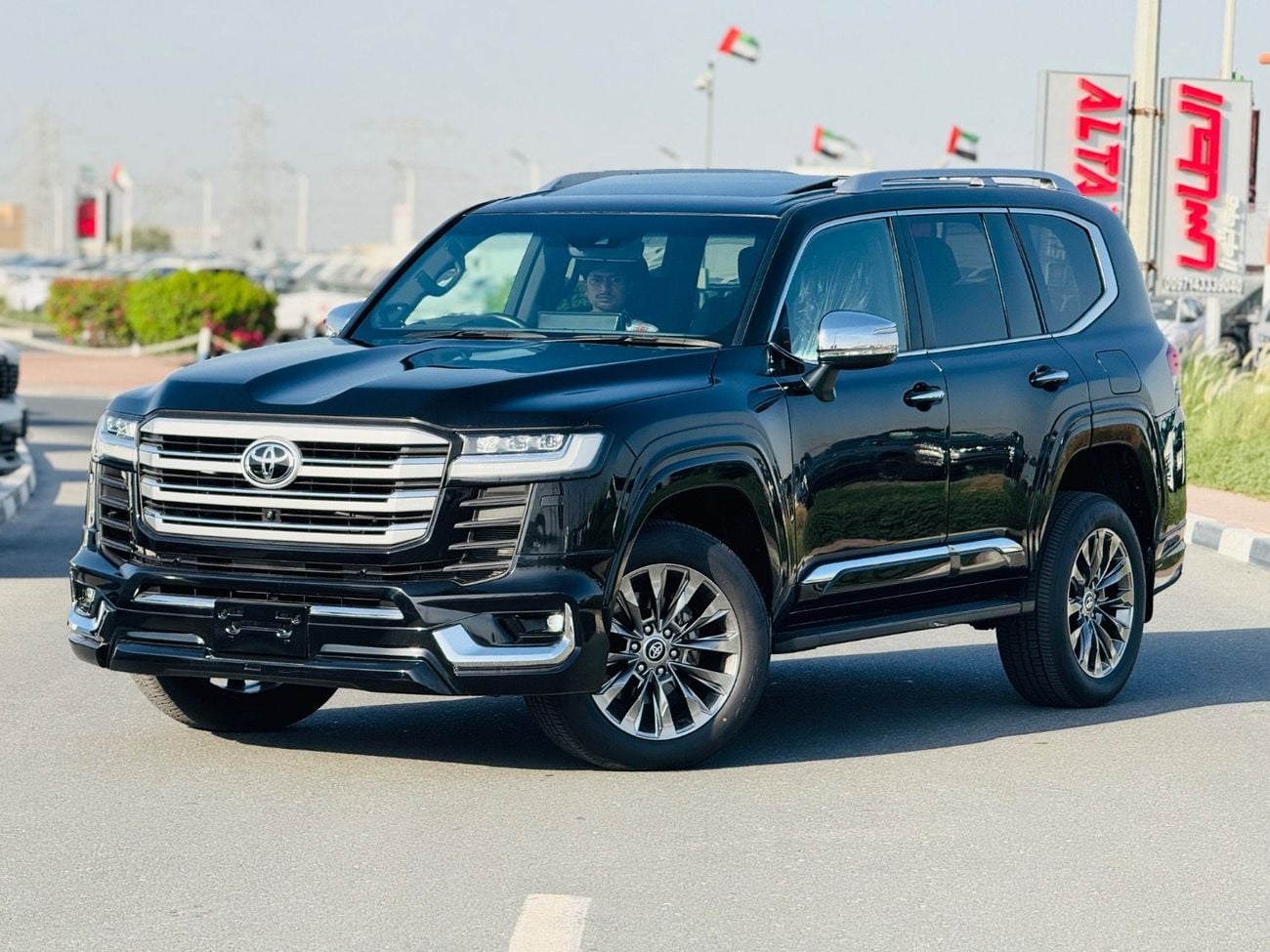 Toyota Land Cruiser LC300 sahara top of the range Black with Black interior