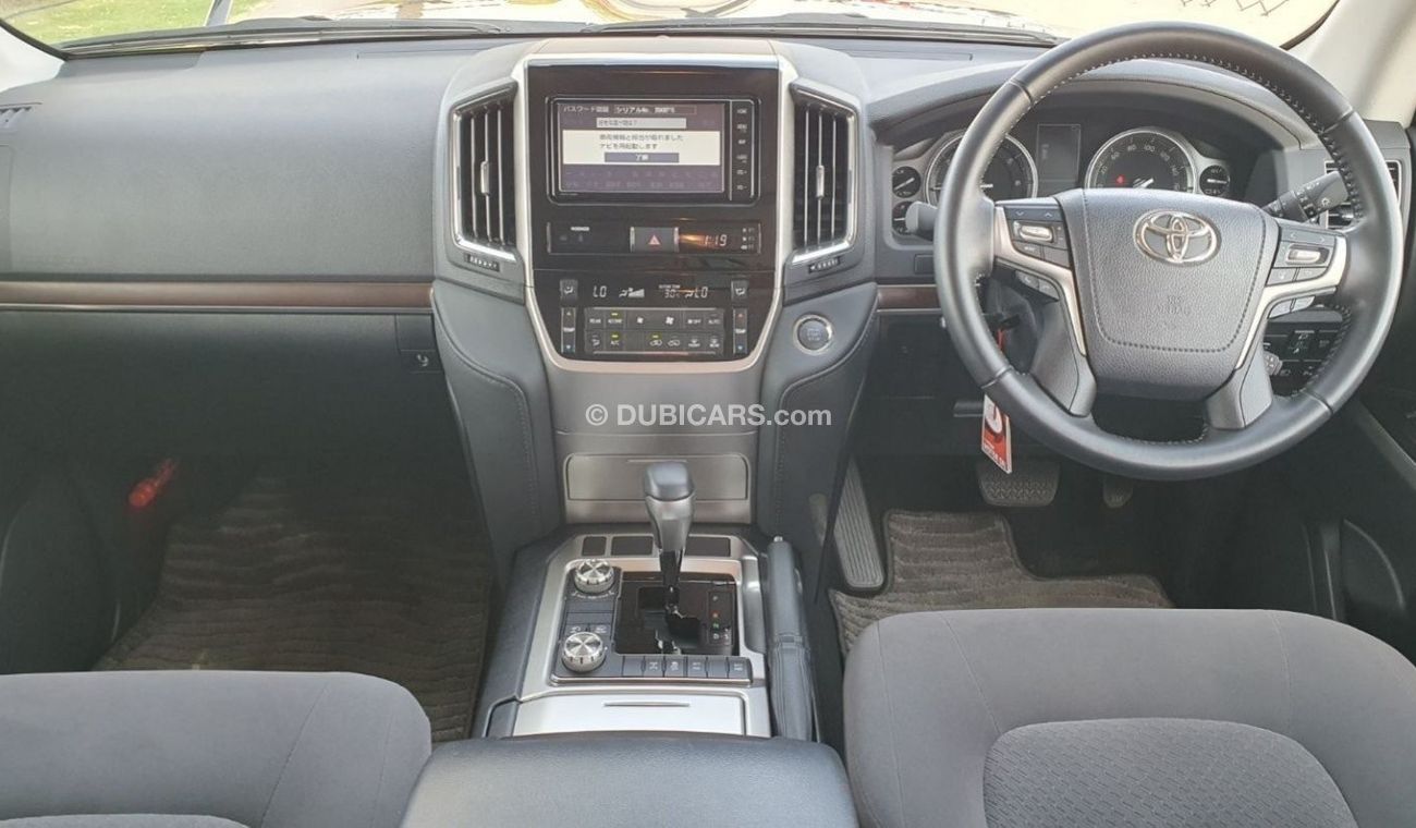 Toyota Land Cruiser RHD PETROL 4.6 AUTO WITH SUNROOF JAPAN import