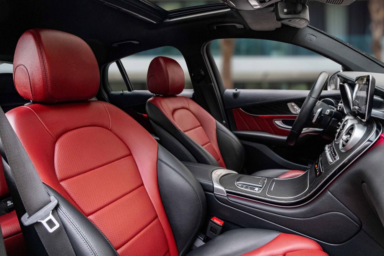 مرسيدس بنز GLC 200 GLC 200 | 3,525 P.M | 0% Downpayment | Excellent Condition!