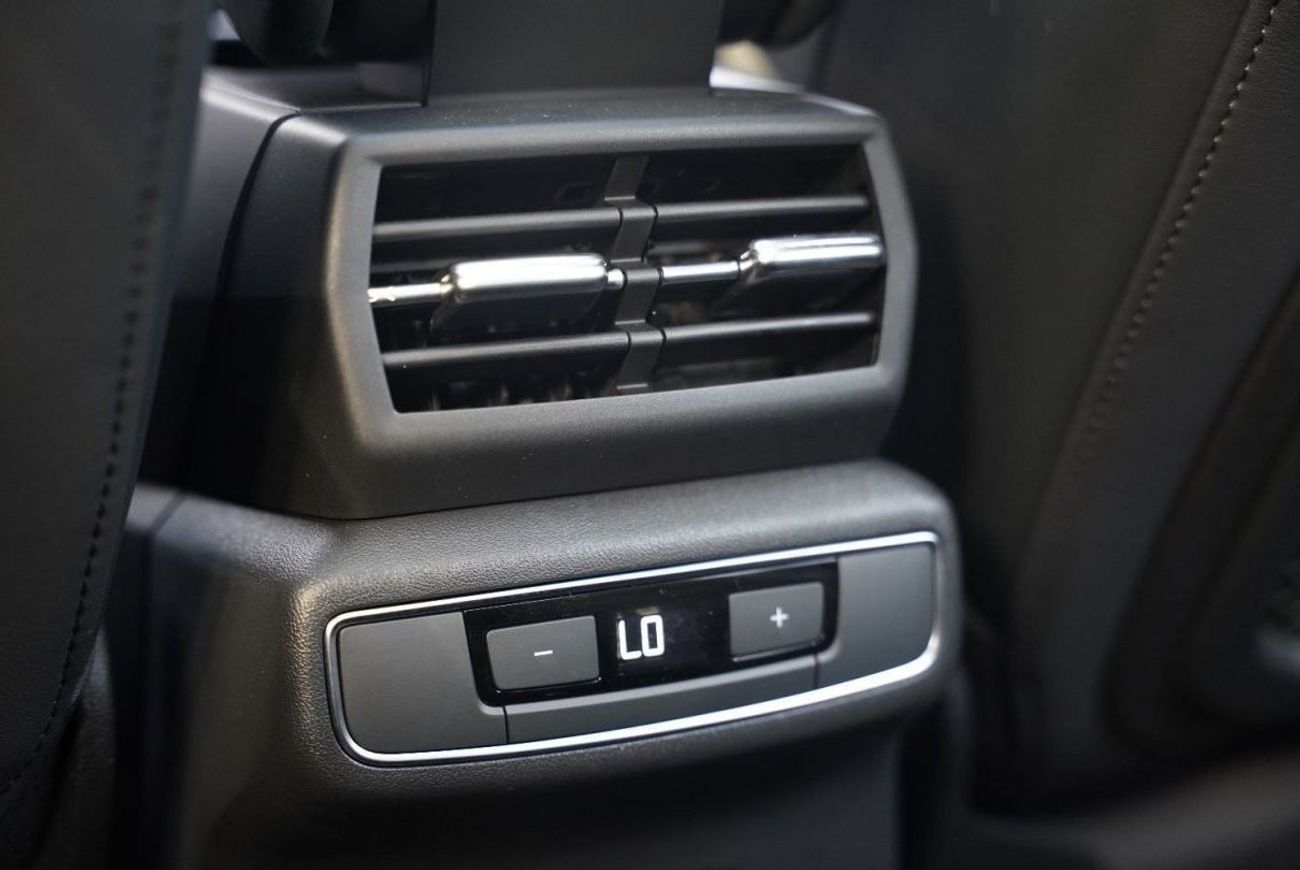 Audi Q4 2024 Audi Q4 40 e-tron SUV RWD 0Km