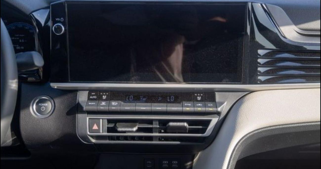 Toyota Camry Toyota Camera Limited Hybrid Full option 2025 2.5L petrol Engine Colour Black Transmission Automatic