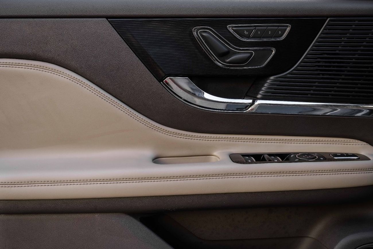 Lincoln Corsair Std 2.0T AWD | 2,154 P.M  | 0% Downpayment | Excellent Condition!