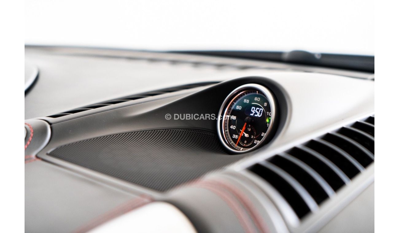 Porsche Cayenne 2015 Porsche Cayenne S / Sport Chrono Package Plus / Two Year ARM Service Pack