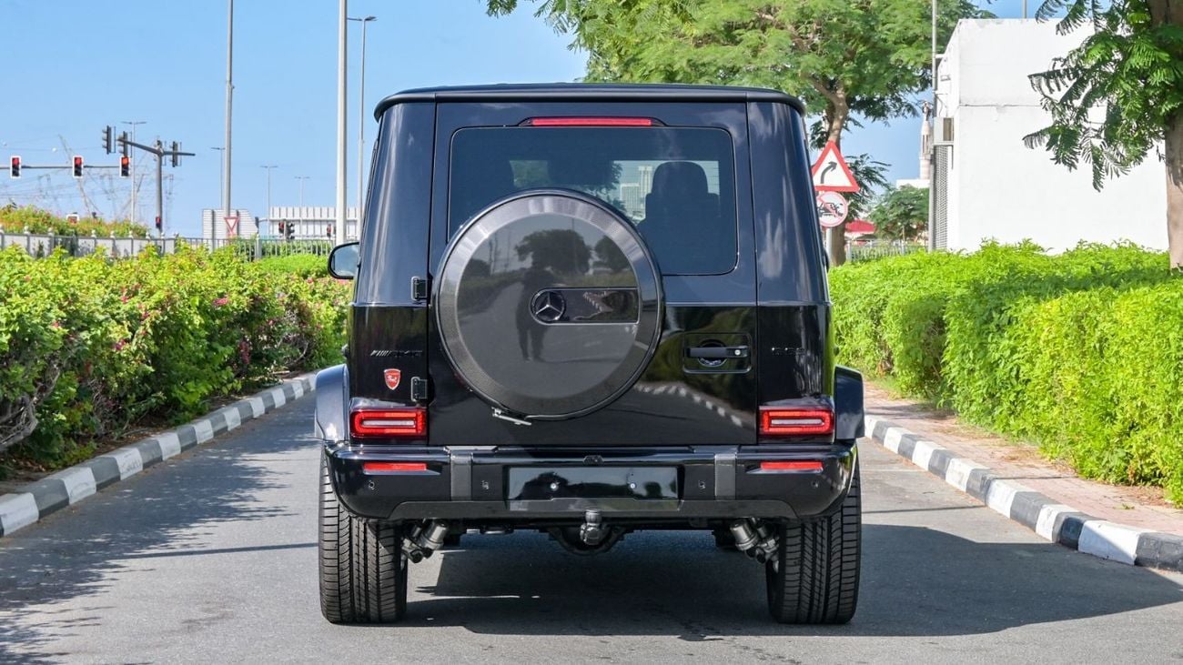 Mercedes-Benz G 63 AMG Mercedes G63 | Double Night Black | Carbon Fiber | Fully Loaded | Rear Entertainment Screens | 2025