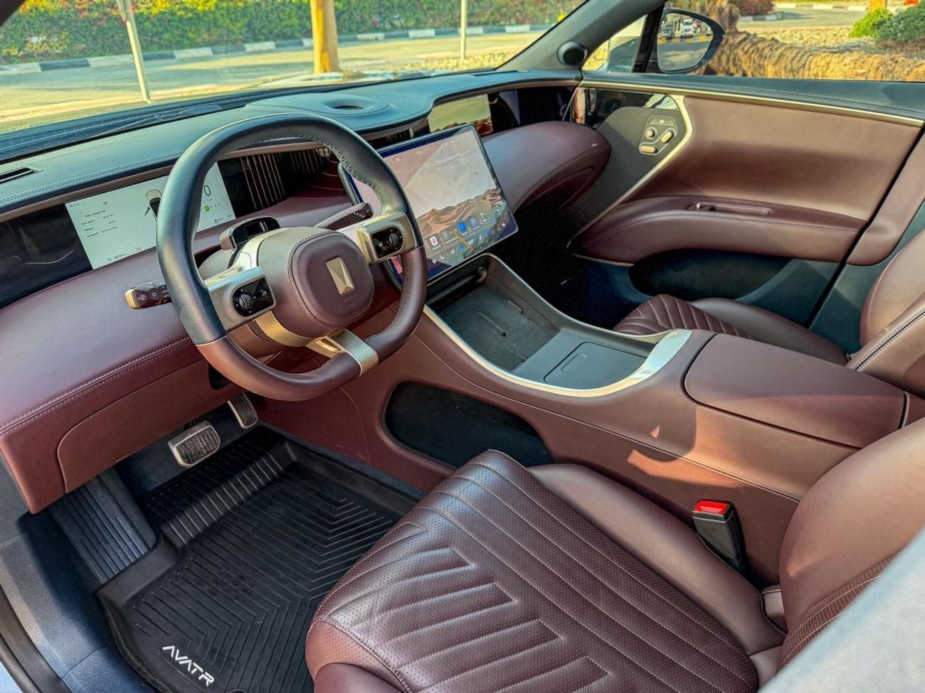 Avatr 11 SPORT 2023 Avatr 11 Performance AWD | 90 kWh | 592 Hp | Range (580 Km) | Law Mileage (69,000 Km)