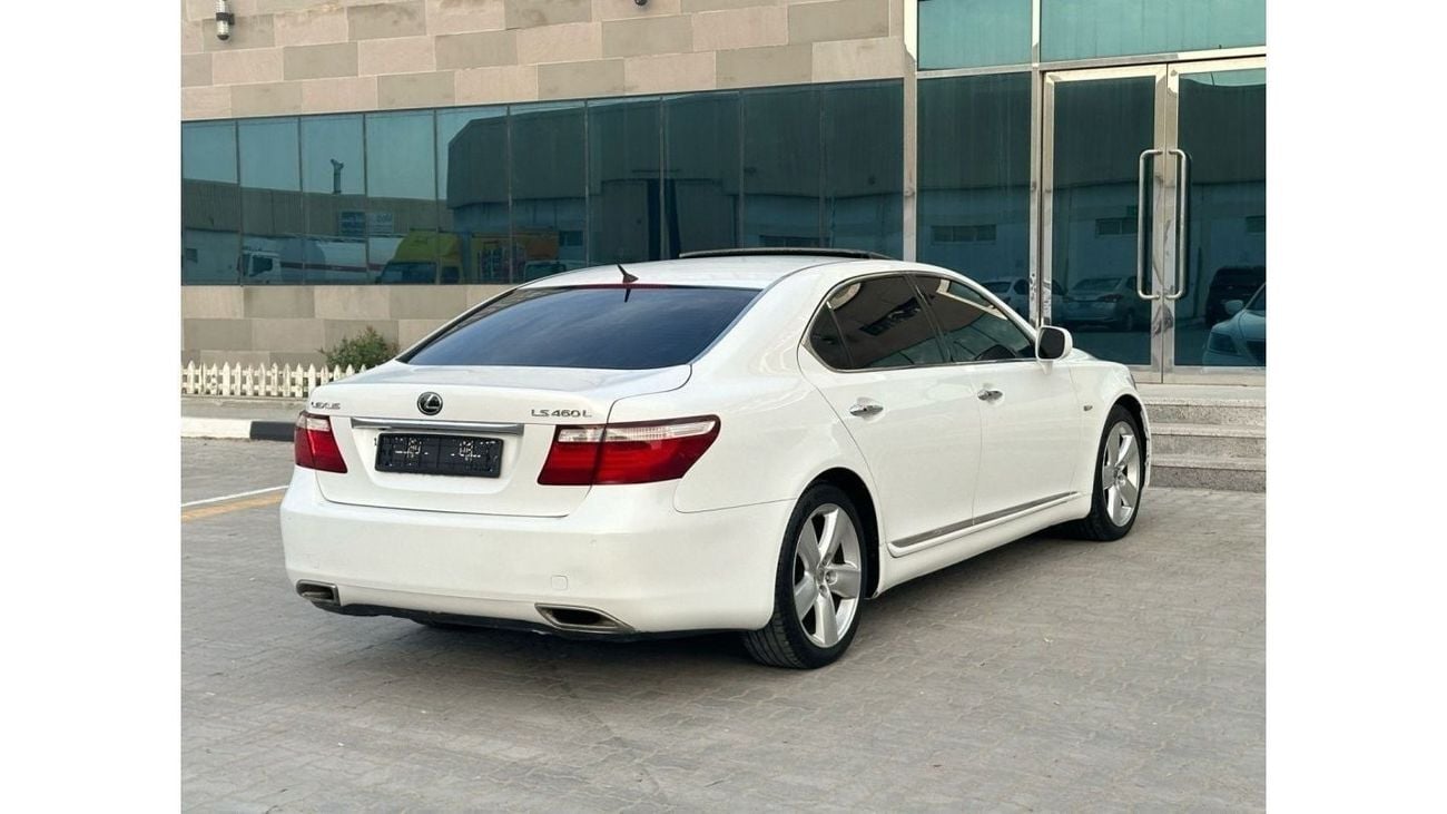 Lexus LS460