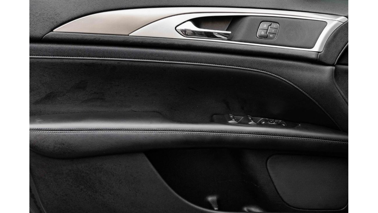 Lincoln MKZ Premier | 1,410 P.M  | 0% Downpayment | Perfect Condition!