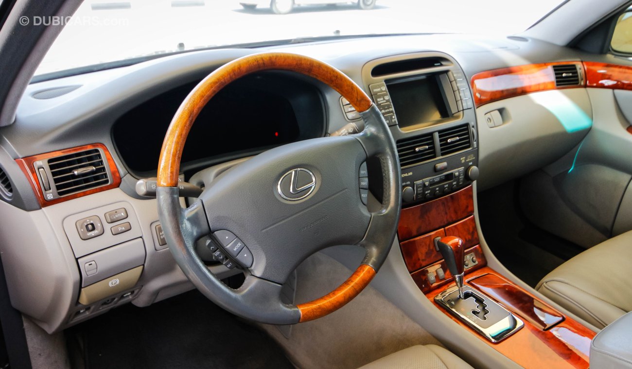 Lexus LS 430