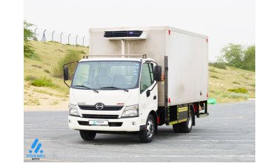 Hino 300 2018  Series 714 | Carrier Freezer Box | 4.0L DSL MT | LED Meter Panel | New condition | GCC