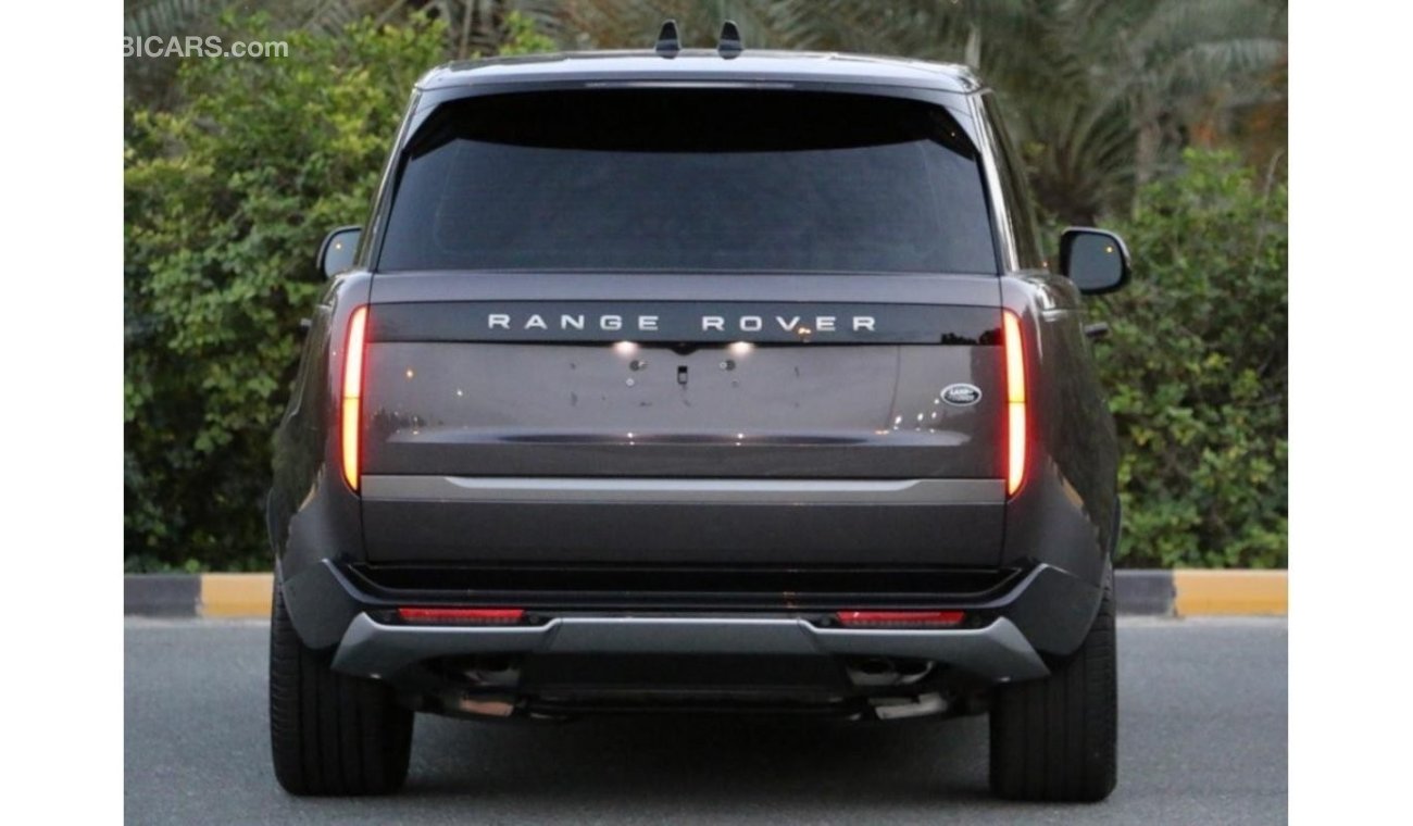 Land Rover Range Rover Vogue Range Rover vogue P 530 GCC FULL OPTION perfect condition under warranty