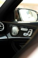Mercedes Benz E63 AMG Mercedes E 63s AMG Carbon Fibre Package Japanese Specs