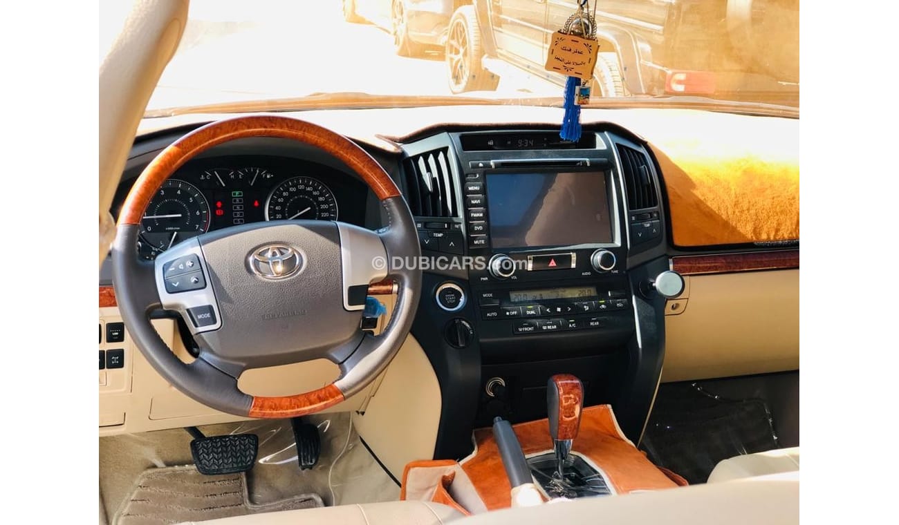 نيسان باترول سوبر سفاري نيسان باترول سوبر سفارى 2004 بحاله ممتازه