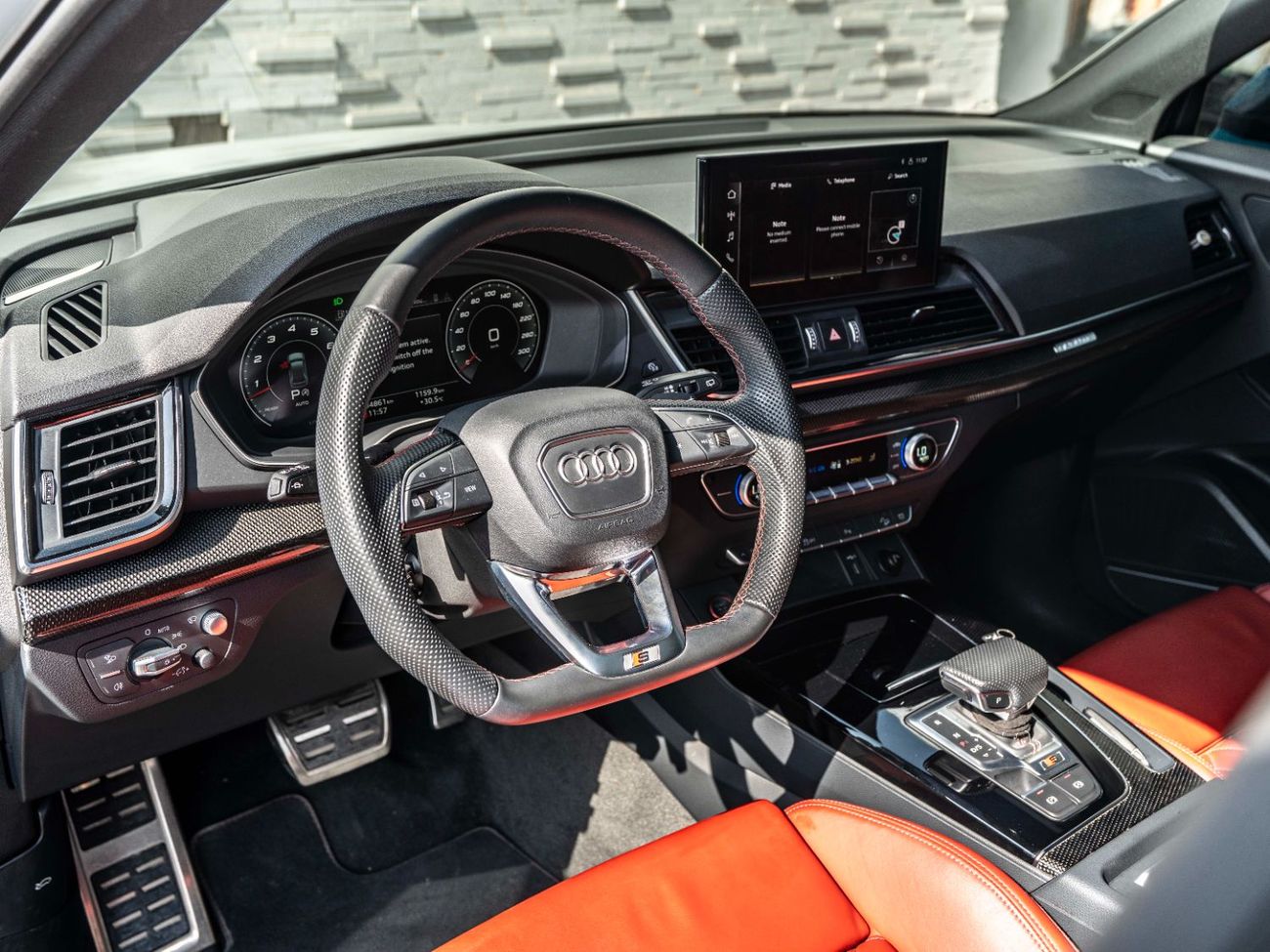 Audi SQ5 TFSI quattro 3.0L (349 HP)