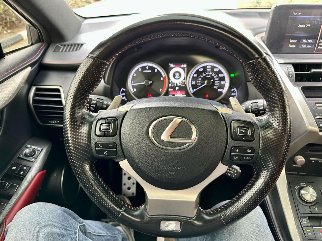 لكزس NX 300 F Sport 2.0L