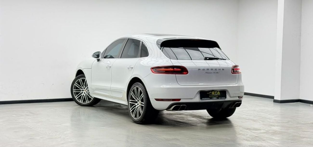 بورش ماكان TURBO 2015 Porsche Macan Turbo, Service History, Excellent Condition, GCC Specs.
