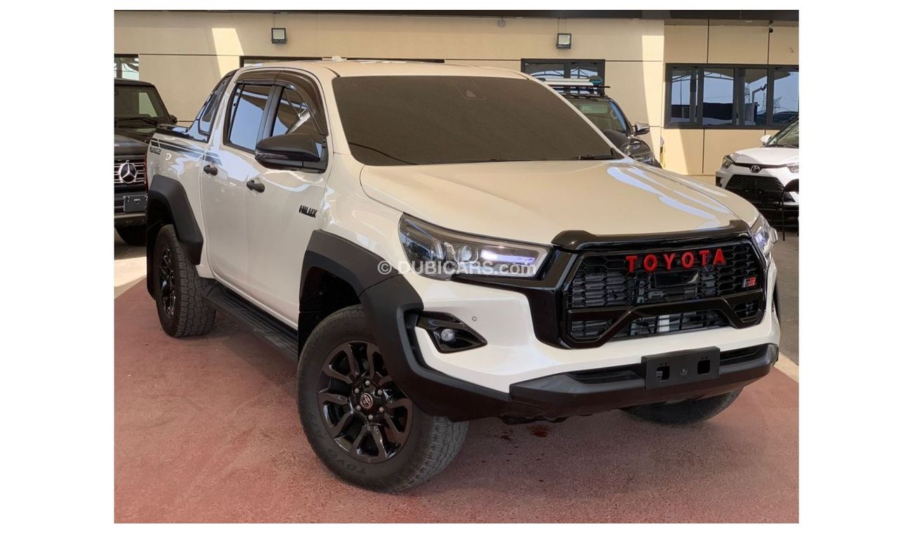 Used Toyota Hilux GR Sport 2022 for sale in Dubai 787772