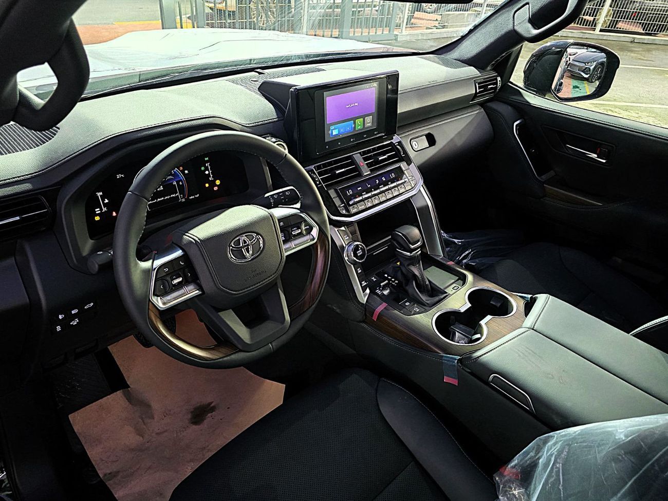 Toyota Land Cruiser Toyota Land Cruiser GXR 4.0L petrol 2025 black color