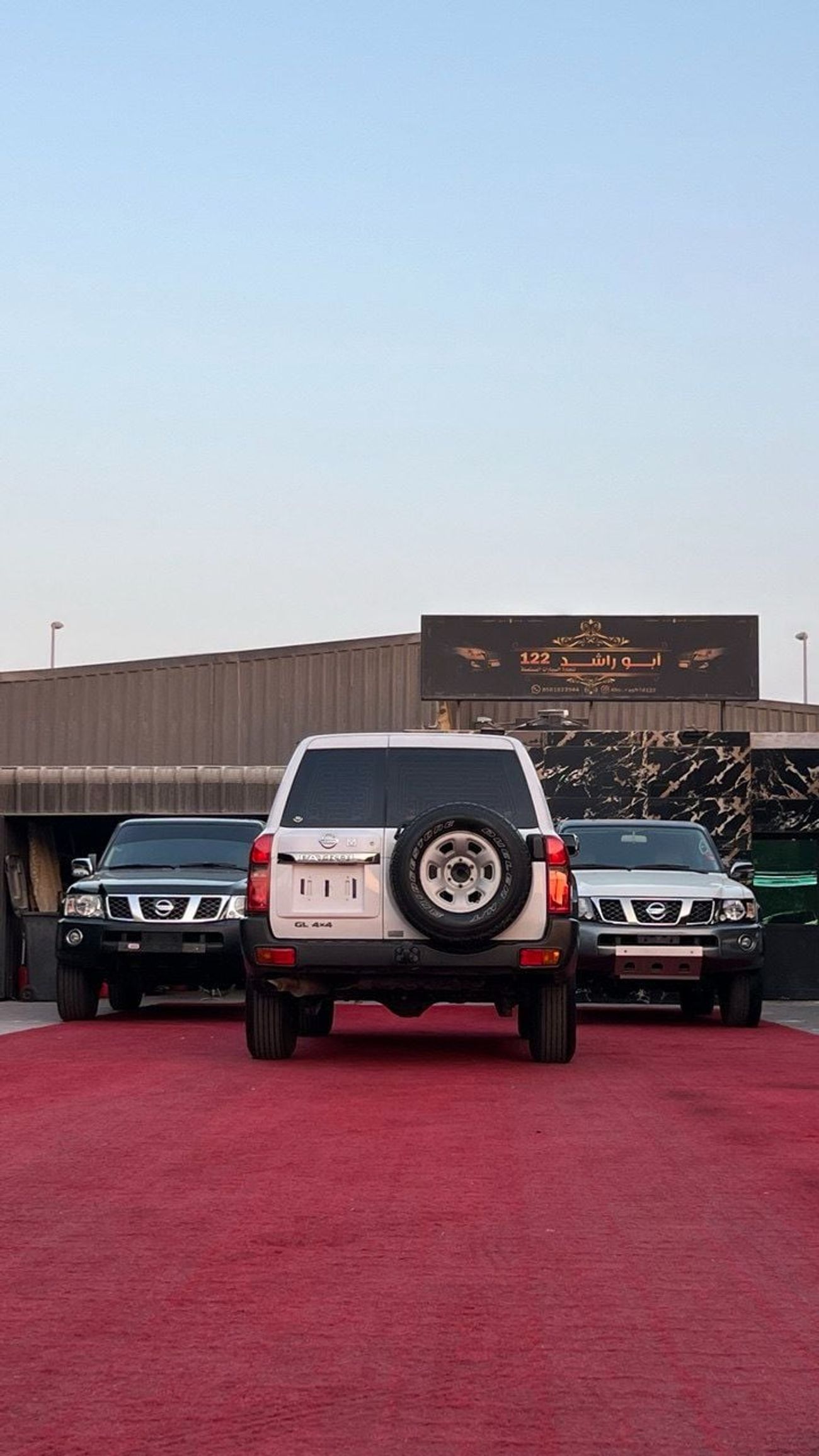 Nissan Patrol Safari GL 4.8L A/T (7 Seater)