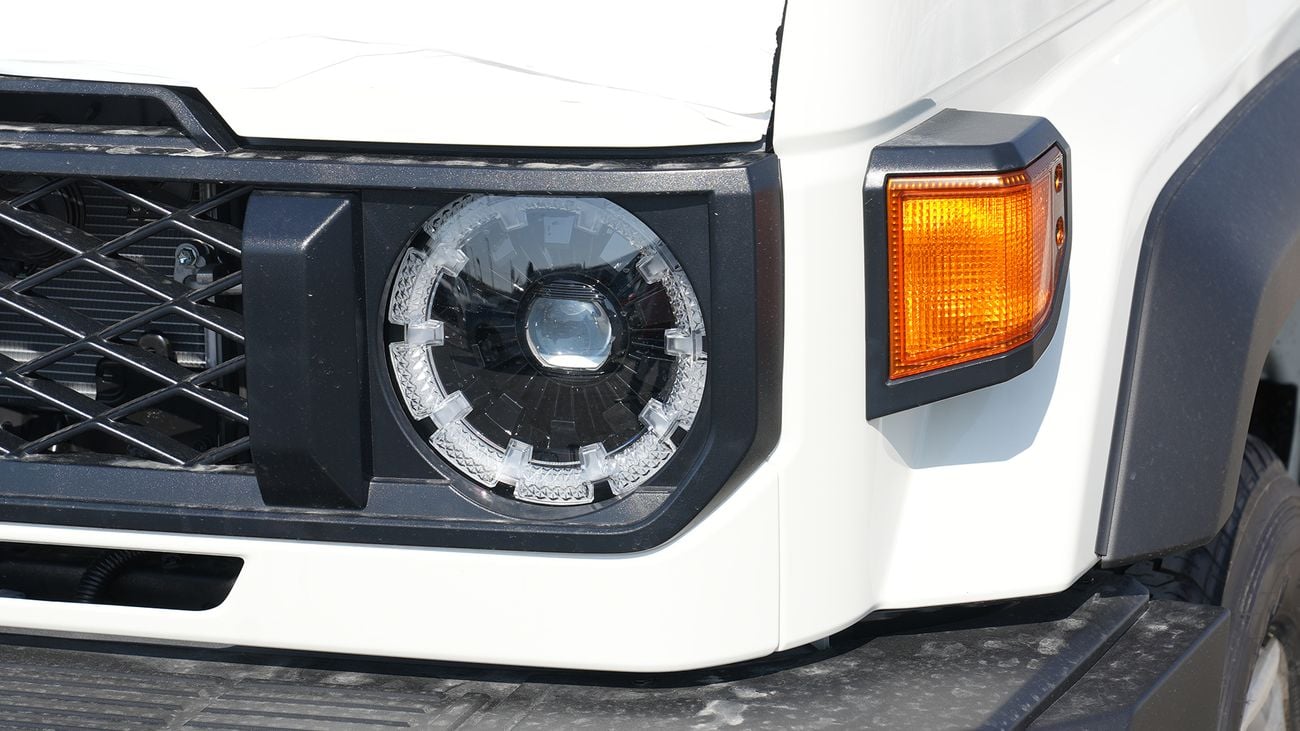 Toyota Land Cruiser LX V6