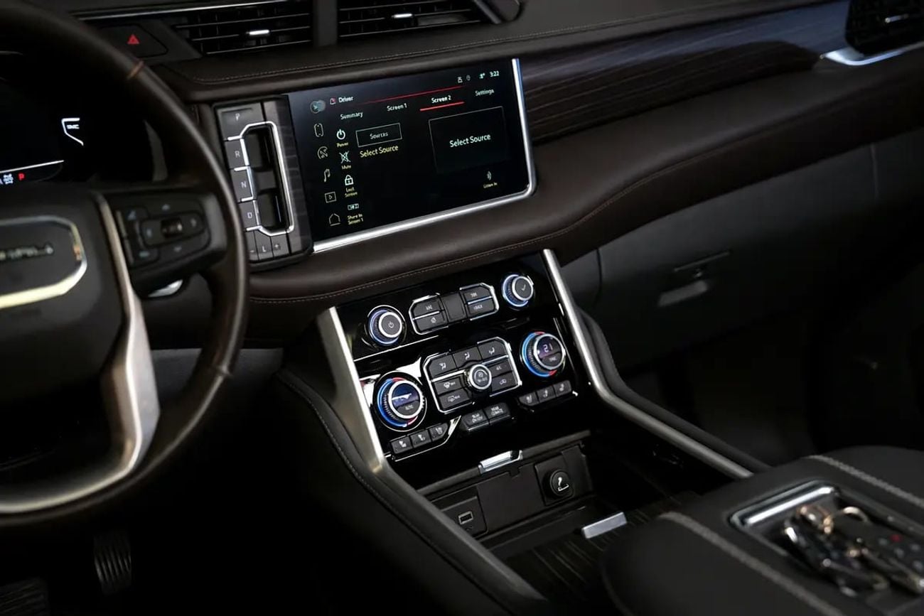 جي أم سي يوكون DENALI 2022GCC UNDER WARRANTY
