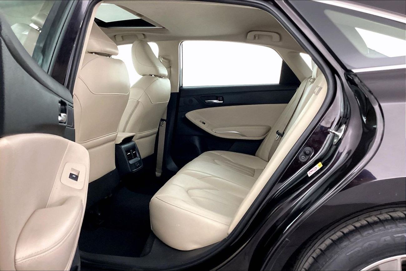 تويوتا افالون SE+ | Carnival Sale • UP TO AED 20,000 OFF | شامل الضمان | 0 ﺪﻔﻋﺓ ﺃﻮﻟﻯ