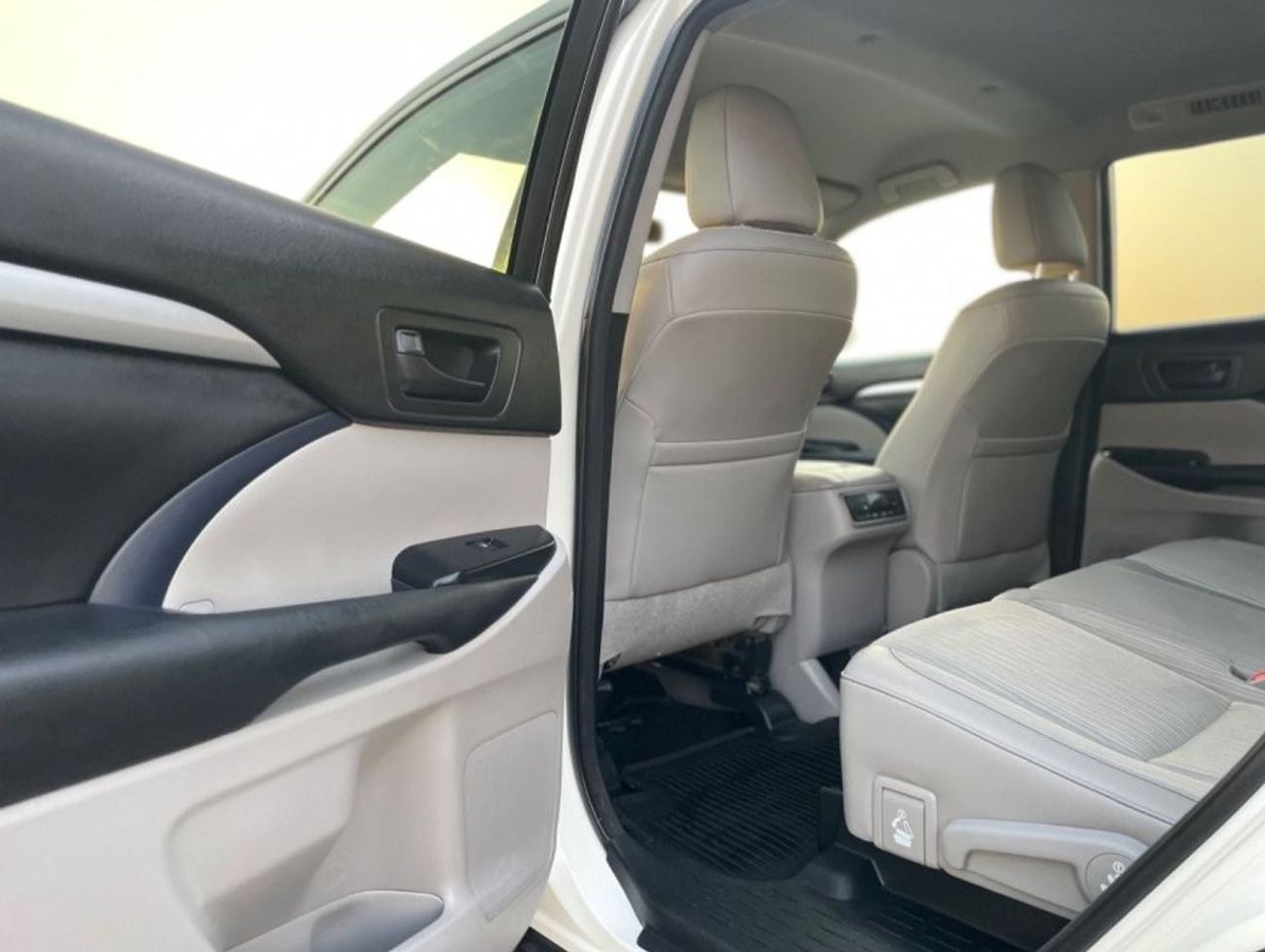 Used 2015 Toyota Highlander LE+ 4x4 AWD - Trunk Auto Rear CAM - 7 ...