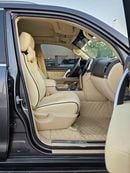 تويوتا لاند كروزر / VXR V8 / SHP  2023 / FULL OPT/LOT#24746