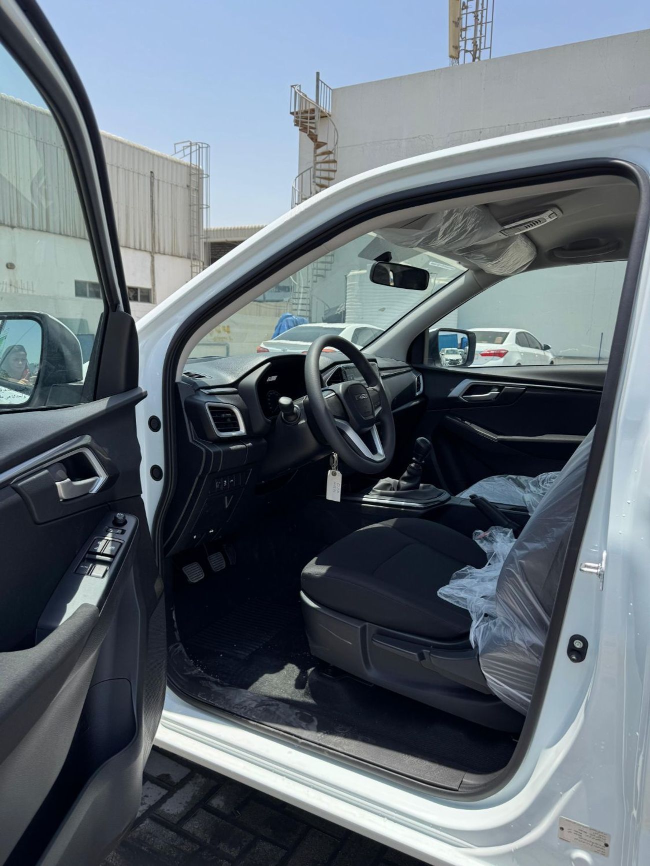 Isuzu DMax Single Cabin 4X2 (2Doors) 1.9L _THAILAND